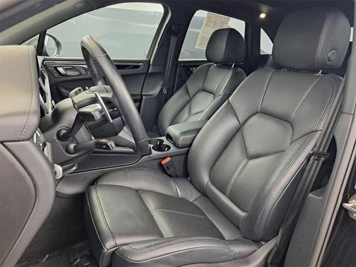 2024 Porsche Macan