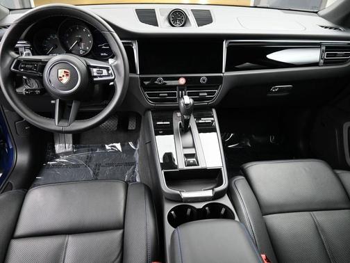 2024 Porsche Macan