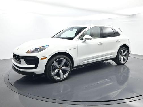 White 2025 Porsche Macan