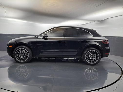 2018 Porsche Macan S