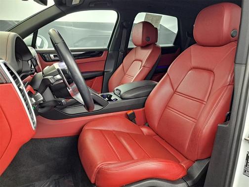 2023 Porsche Cayenne