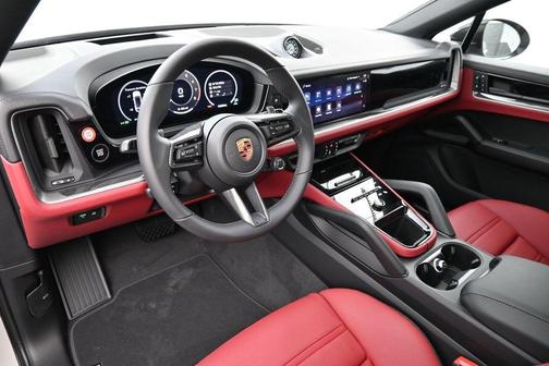 Chalk 2026 Porsche Cayenne AWD