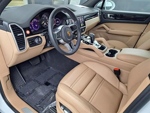 2021 Porsche Cayenne E-Hybrid AWD