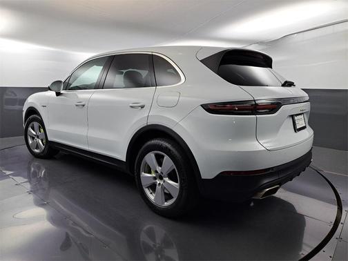 2021 Porsche Cayenne E-Hybrid AWD