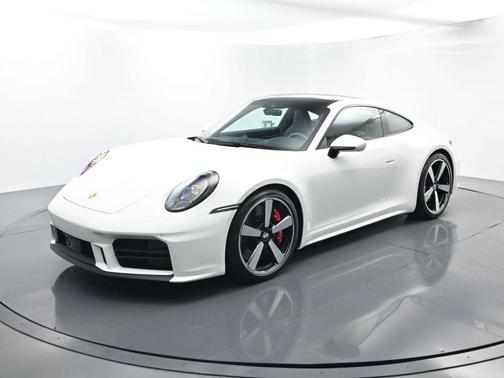 2025 Porsche 911 Carrera S