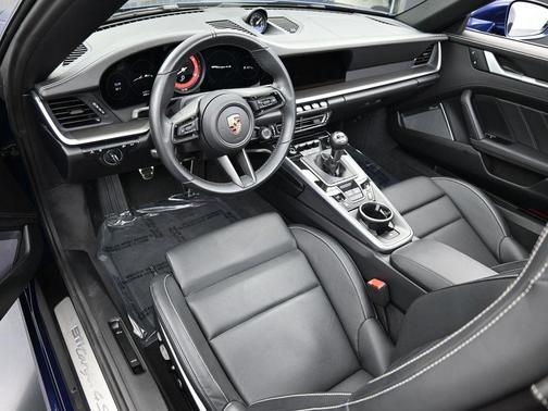 2024 Porsche 911 Targa 4S