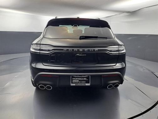 2024 Porsche Macan T