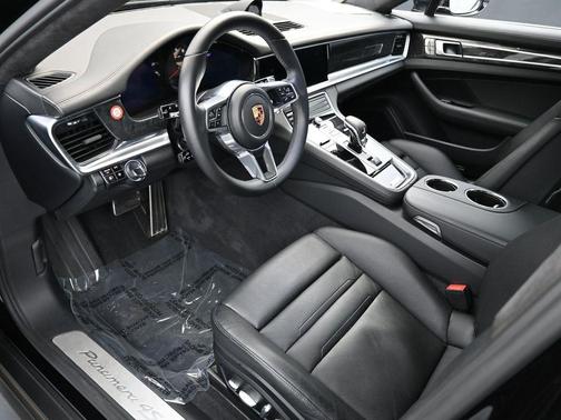 2020 Porsche Panamera 4S