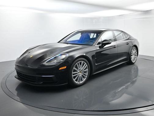 2020 Porsche Panamera 4S