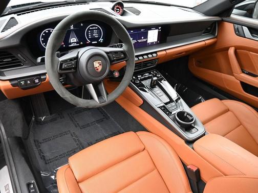 2026 Porsche 911 Carrera S