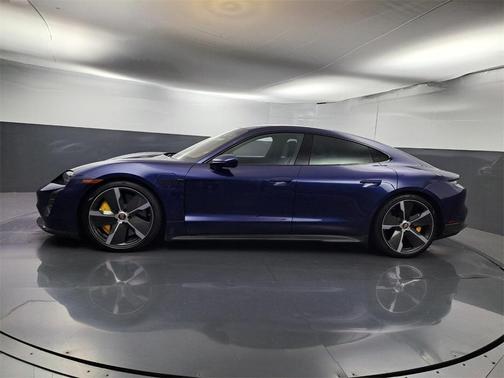 2021 Porsche Taycan Turbo S