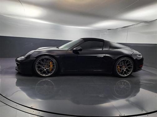 2021 Porsche 911 Targa 4S