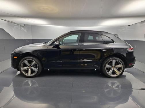 2024 Porsche Macan T
