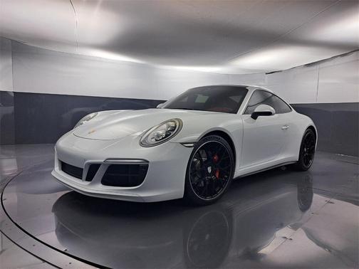 2019 Porsche 911 Carrera 4S