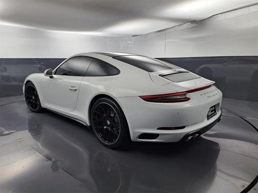2019 Porsche 911 Carrera 4S