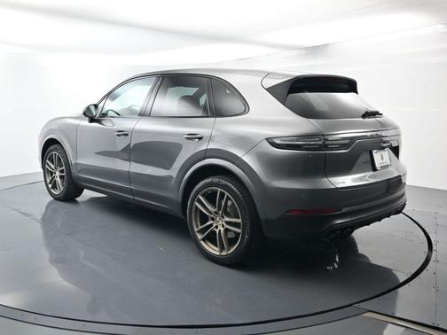 2019 Porsche Cayenne Base