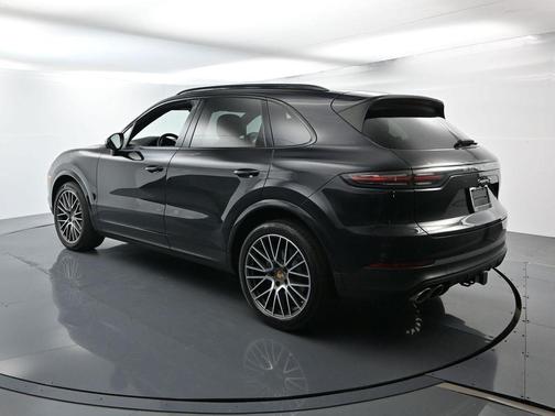 2021 Porsche Cayenne S