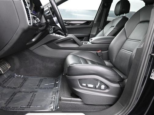 2021 Porsche Cayenne S
