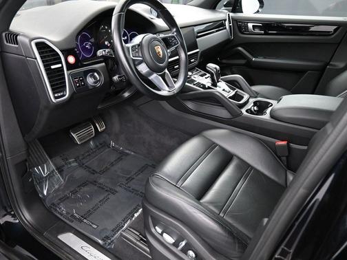 2021 Porsche Cayenne S