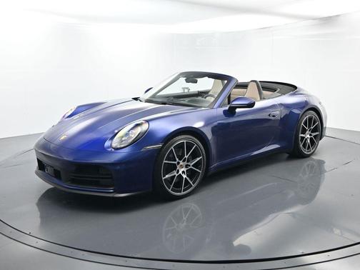 2022 Porsche 911 Carrera