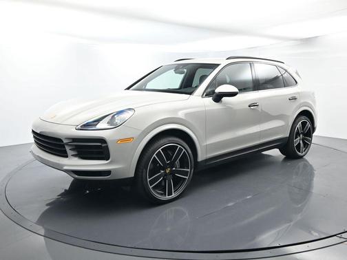 2022 Porsche Cayenne 