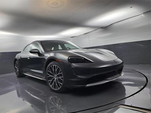 2022 Porsche Taycan Cross Turismo 4S