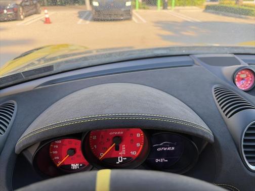 2023 Porsche 718 Cayman GT4 RS