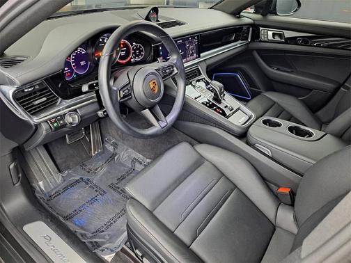 2023 Porsche Panamera 4S