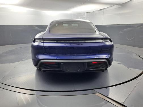 2021 Porsche Taycan Turbo S