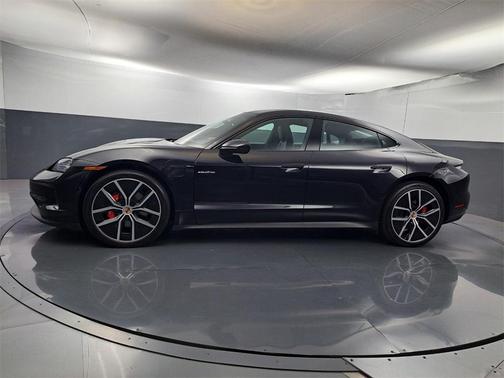 2025 Porsche Taycan 4S