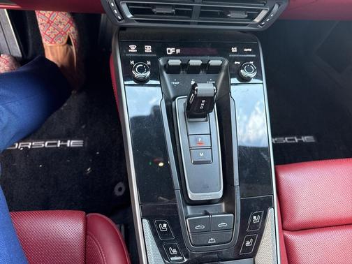 2020 Porsche 911 Carrera S