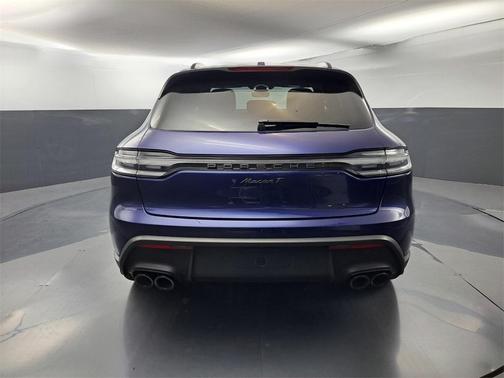 2024 Porsche Macan T