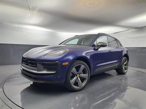 2024 Porsche Macan T