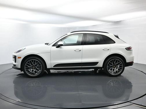 2020 Porsche Macan S