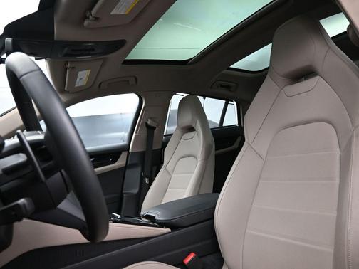 2025 Porsche Panamera 4S