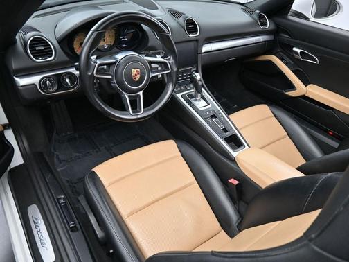 2018 Porsche 718 Boxster Base