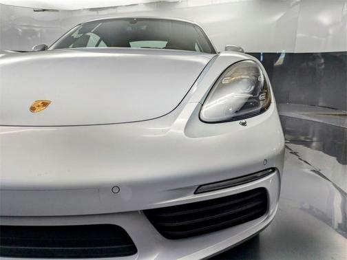 2024 Porsche 718 Cayman S