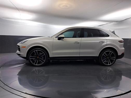2022 Porsche Cayenne