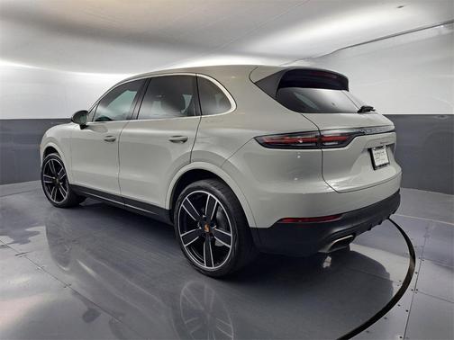 2022 Porsche Cayenne
