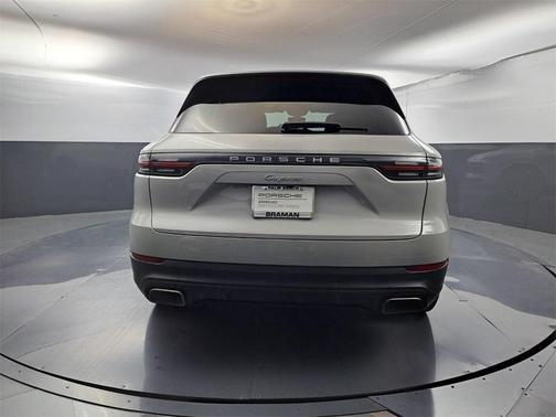 2022 Porsche Cayenne