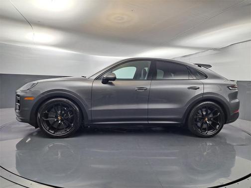 2024 Porsche Cayenne Turbo GT