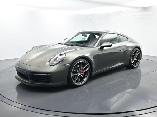2022 Porsche 911 Carrera S