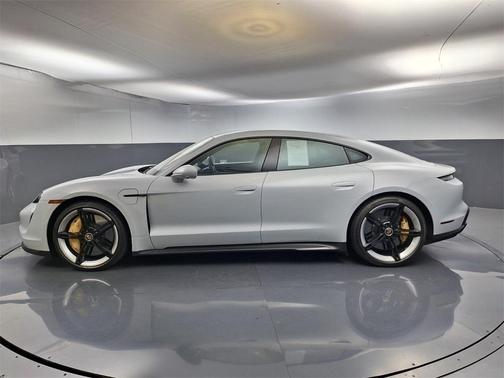 2021 Porsche Taycan Turbo S