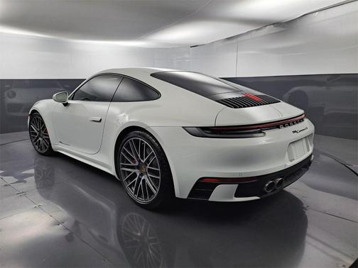 2024 Porsche 911 Carrera 4S