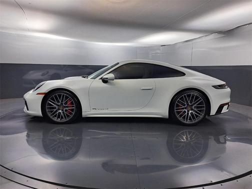2024 Porsche 911 Carrera 4S