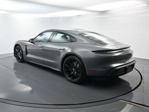 2026 Porsche Taycan 4