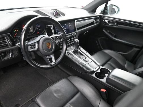 2021 Porsche Macan S