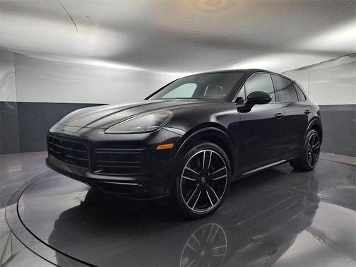 2022 Porsche Cayenne E-Hybrid Turbo S