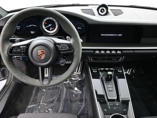 2024 Porsche 911 Carrera 4S