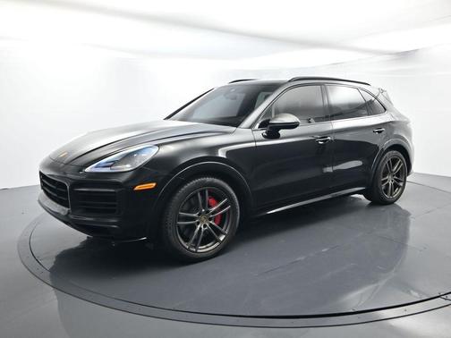 2021 Porsche Cayenne GTS